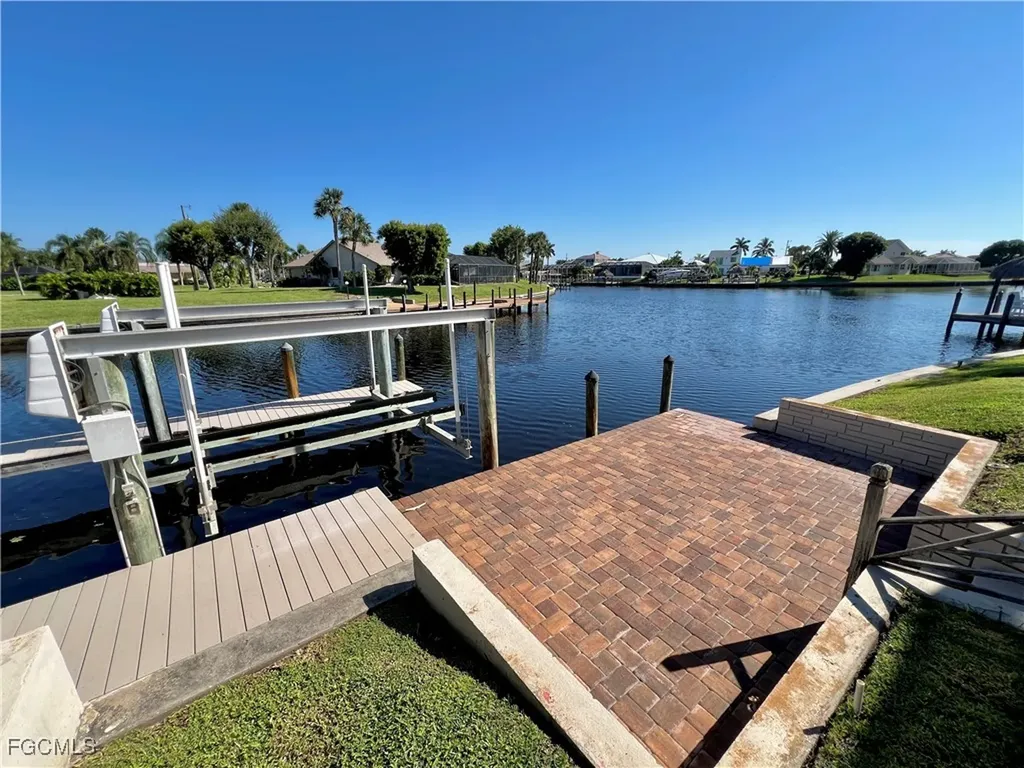 1403 SW 52nd Terrace Cape Coral FL 33914