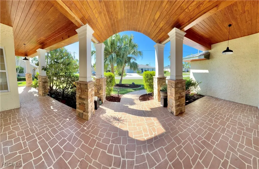 1403 SW 52nd Terrace Cape Coral FL 33914