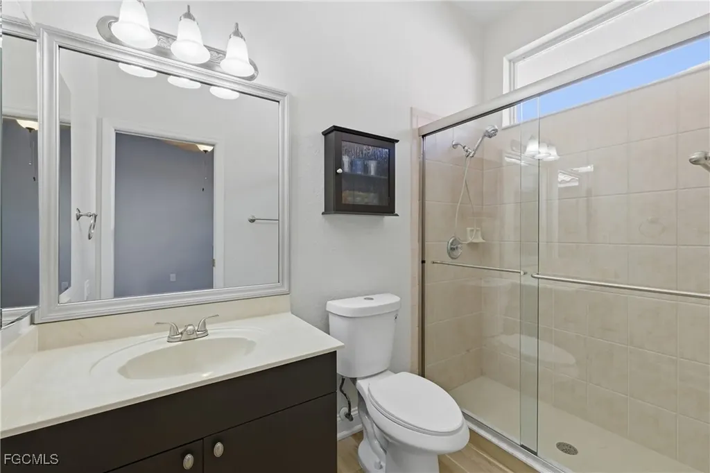 1204 NW 43rd Avenue Cape Coral FL 33993