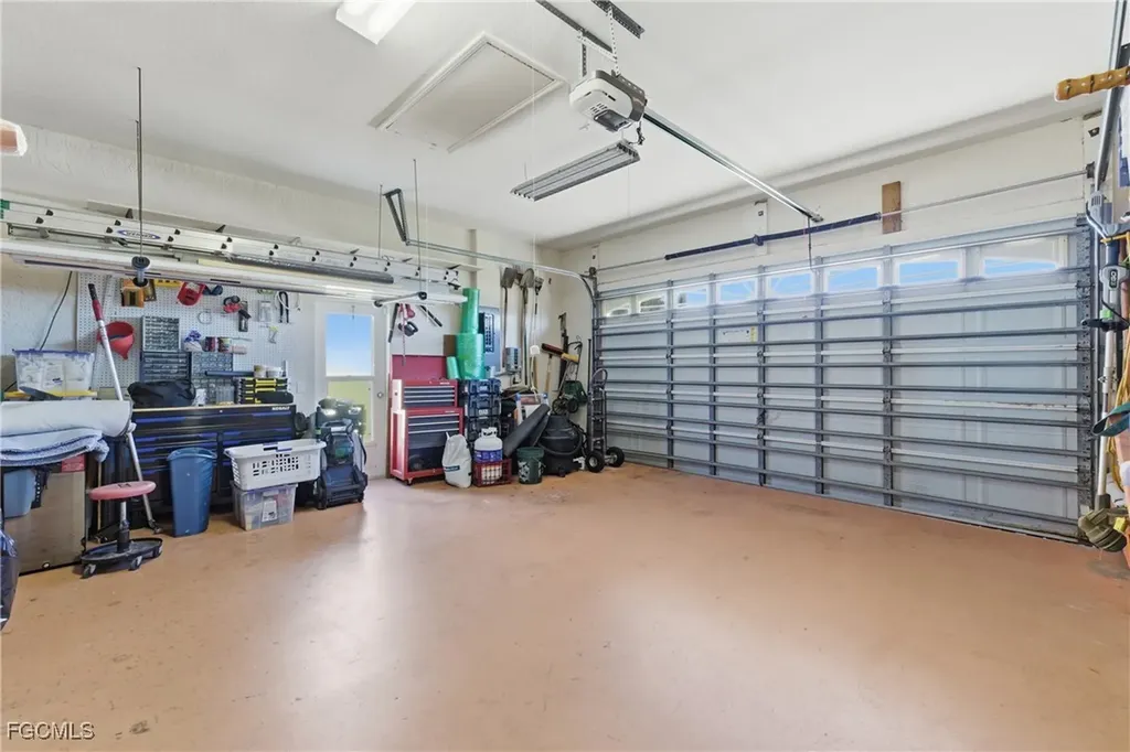 1204 NW 43rd Avenue Cape Coral FL 33993