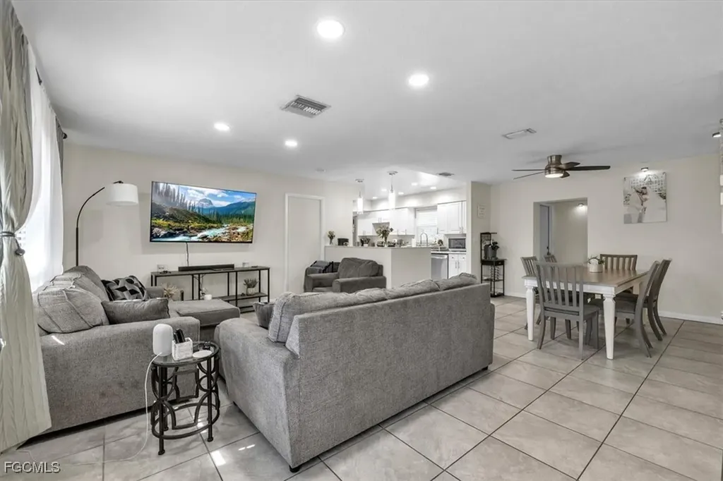 323 Hollywood Street Lehigh Acres FL 33936