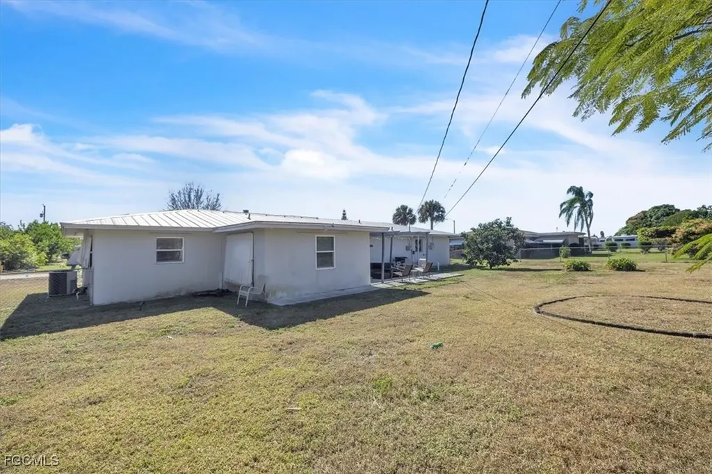 323 Hollywood Street Lehigh Acres FL 33936