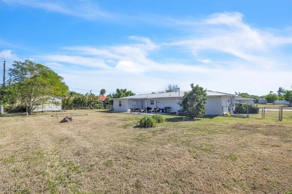 323 Hollywood Street Lehigh Acres FL 33936