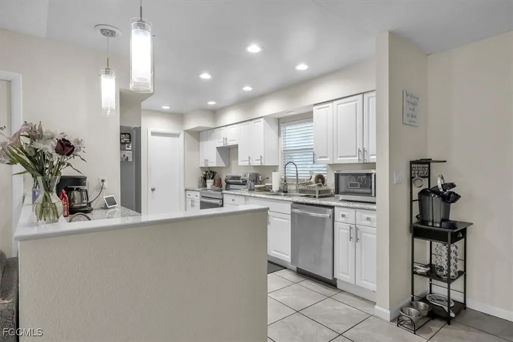 323 Hollywood Street Lehigh Acres FL 33936