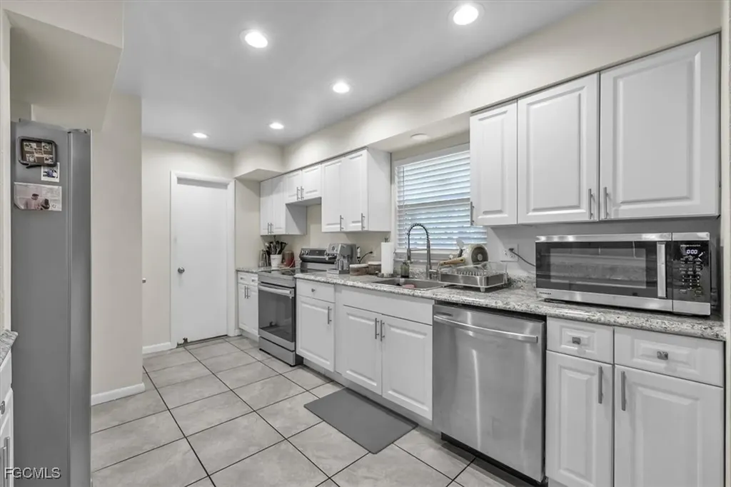 323 Hollywood Street Lehigh Acres FL 33936