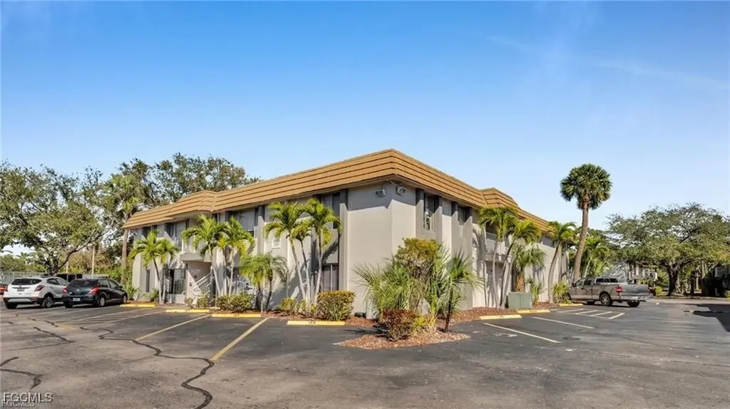 1830 Maravilla Avenue Fort Myers FL 33901