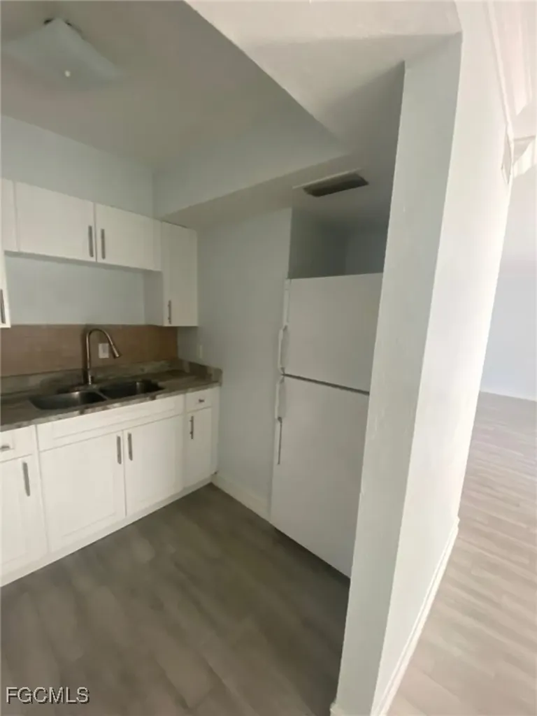 1830 Maravilla Avenue Fort Myers FL 33901