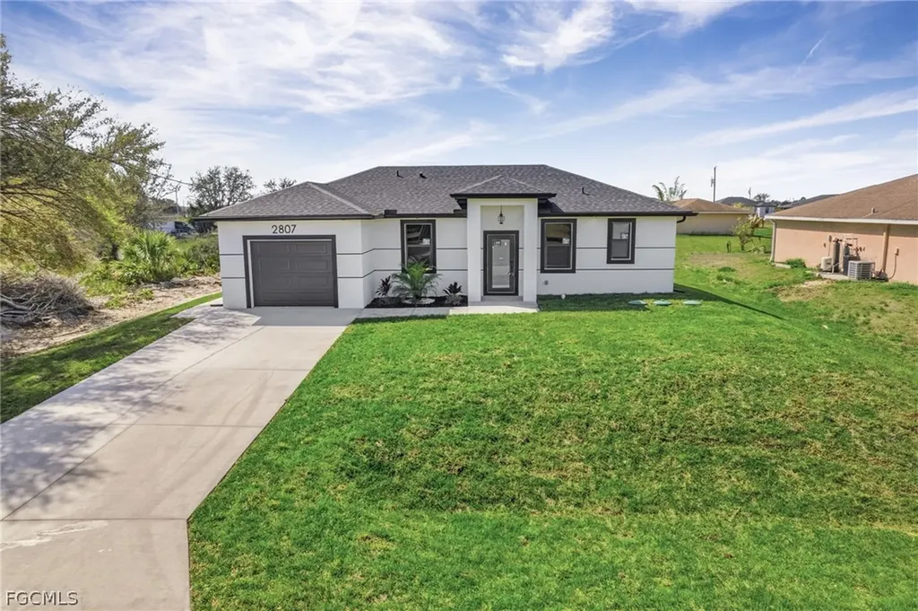 2807 74th Street W Lehigh Acres FL 33971