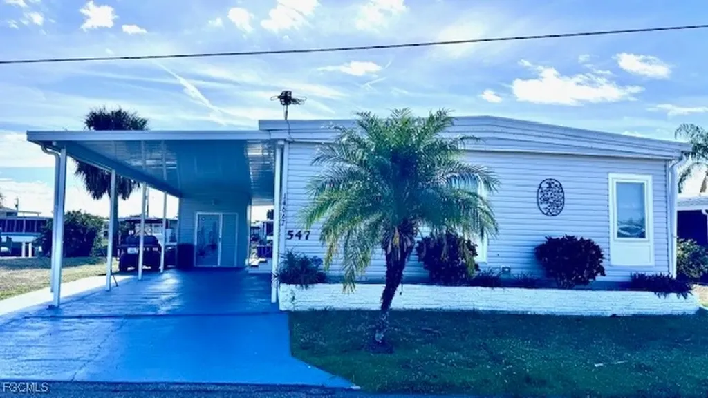 14667 Paul Revere Loop North Fort Myers FL 33917