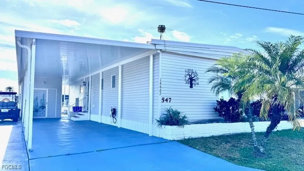 14667 Paul Revere Loop North Fort Myers FL 33917
