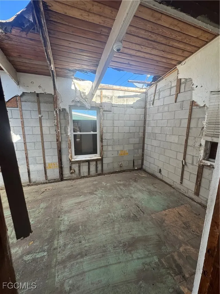 1152 Marsh Avenue Fort Myers FL 33905