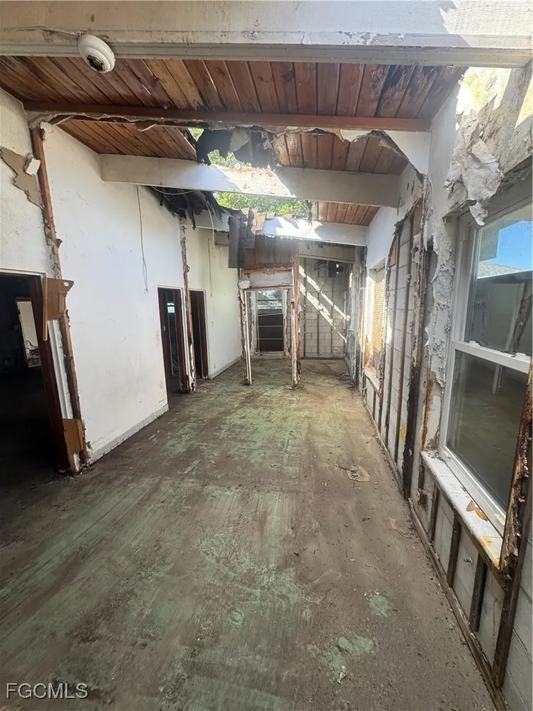 1152 Marsh Avenue Fort Myers FL 33905