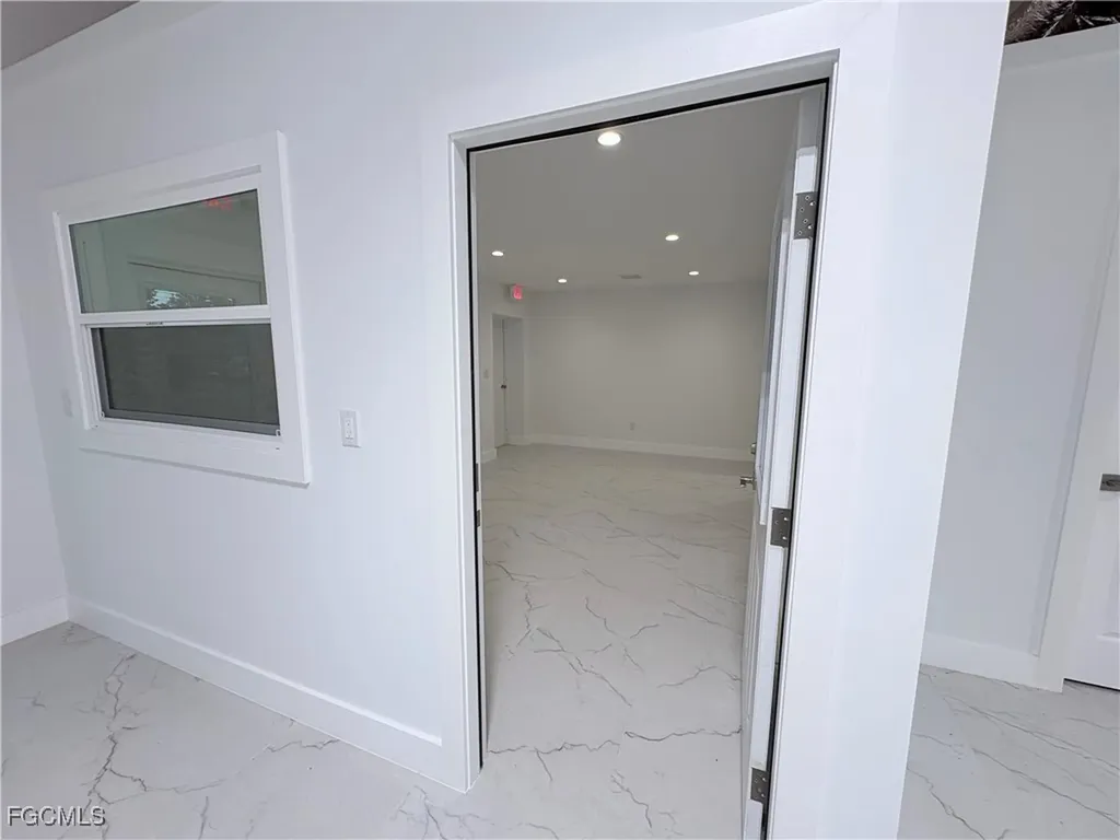 6344 Janes Lane Naples FL 34109