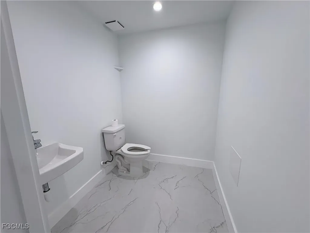 6344 Janes Lane Naples FL 34109
