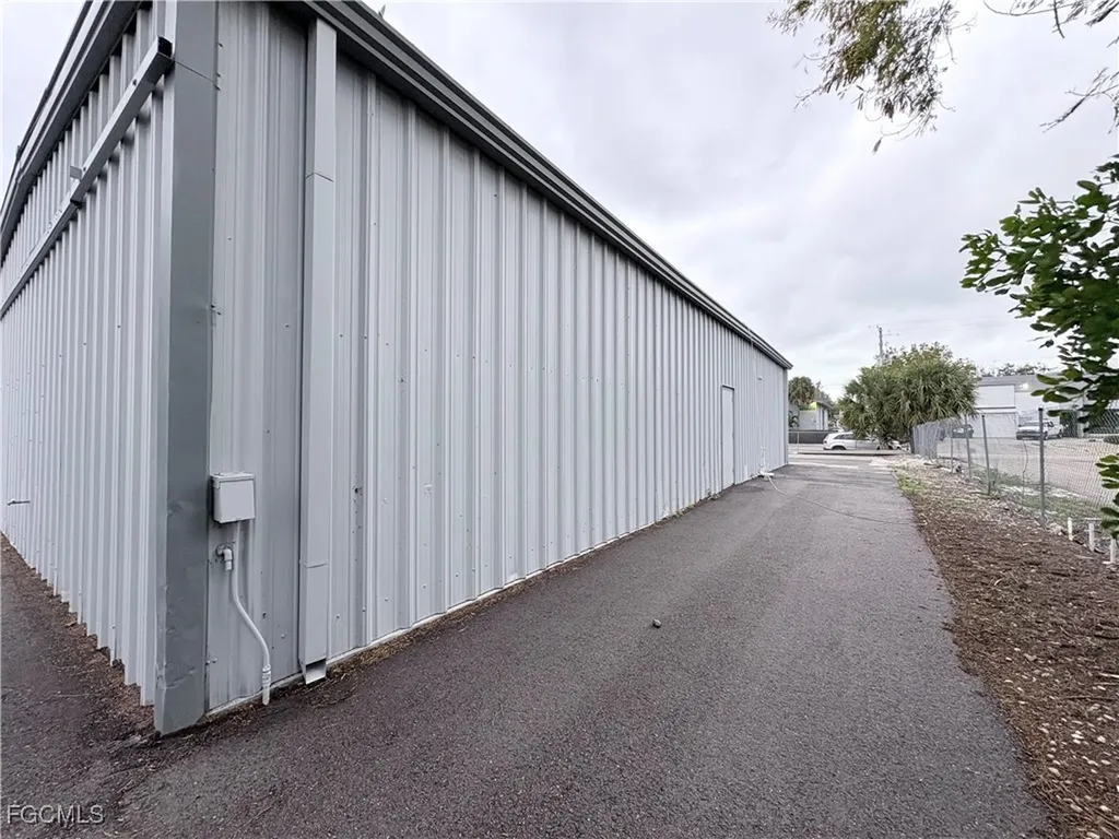 6344 Janes Lane Naples FL 34109