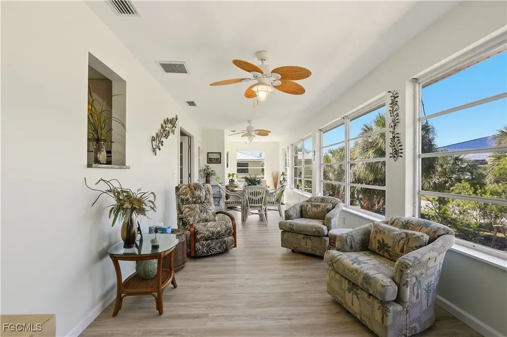 7692 Myrsine Circle Bokeelia FL 33922