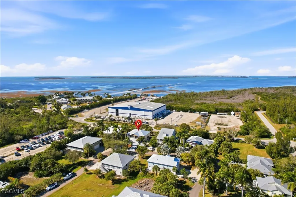 7692 Myrsine Circle Bokeelia FL 33922