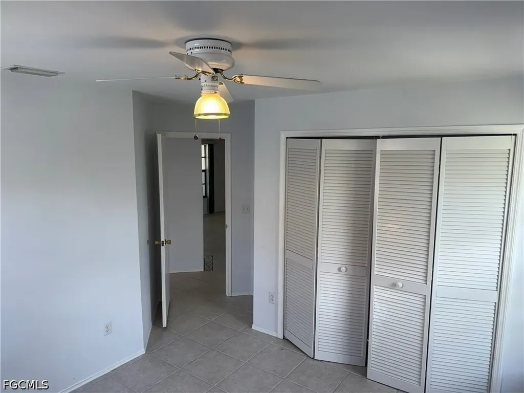 1040 SE 4th Street Cape Coral FL 33990