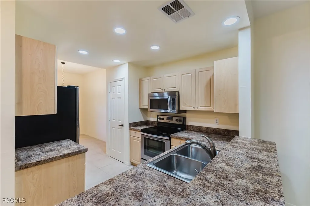 15989 Mandolin Bay Drive Fort Myers FL 33908