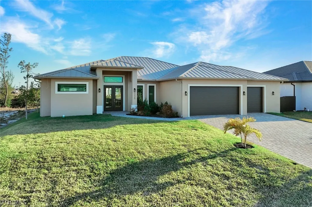 3220 NW 21st Street Cape Coral FL 33993
