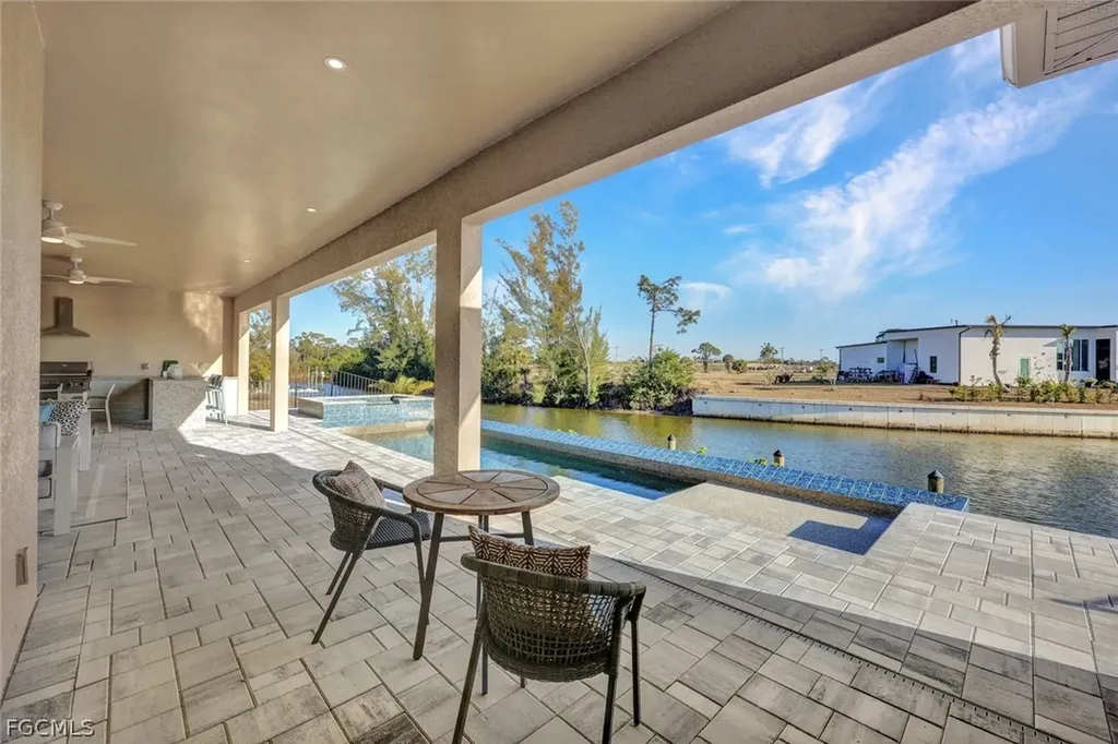 3220 NW 21st Street Cape Coral FL 33993