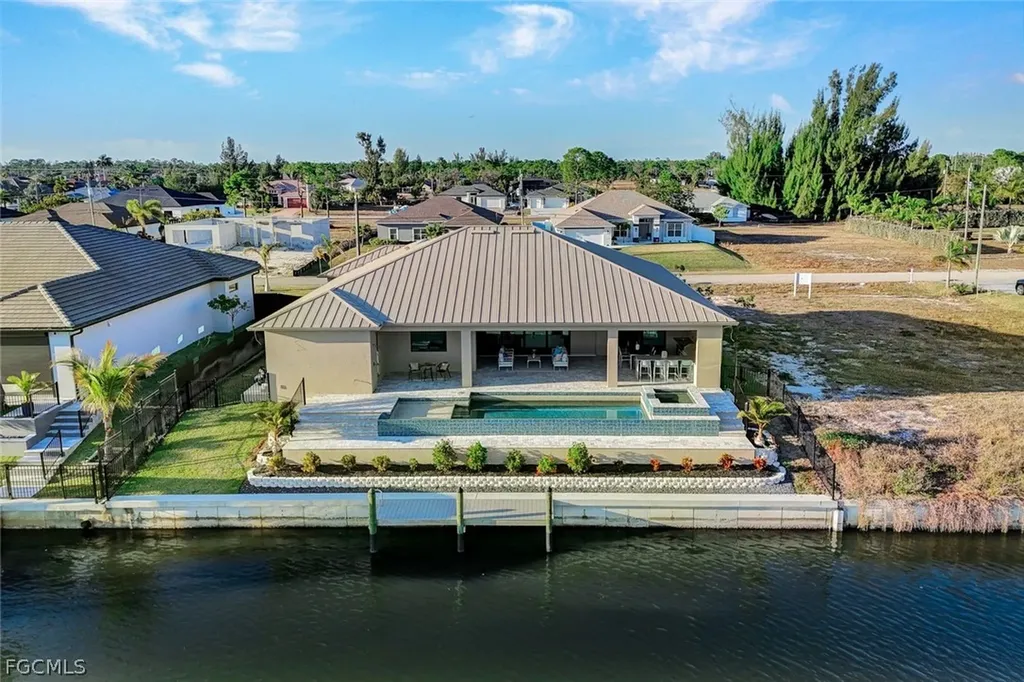 3220 NW 21st Street Cape Coral FL 33993