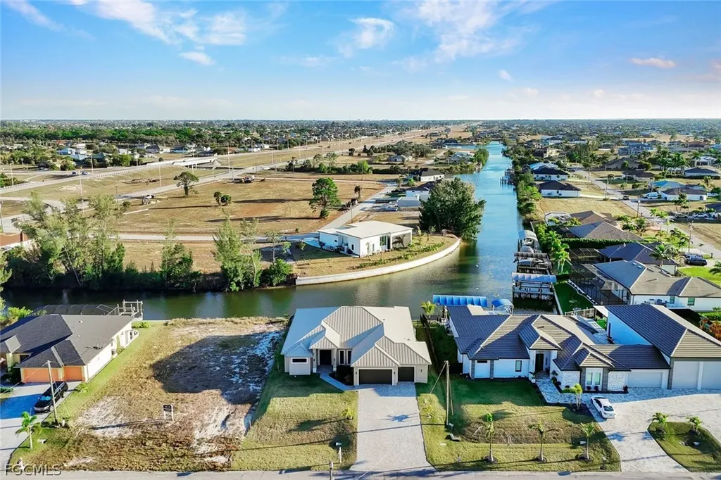 3220 NW 21st Street Cape Coral FL 33993
