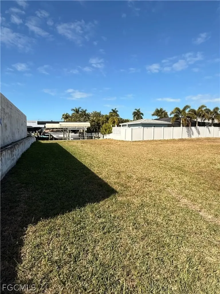 3099 Cussell Drive St. James City FL 33956