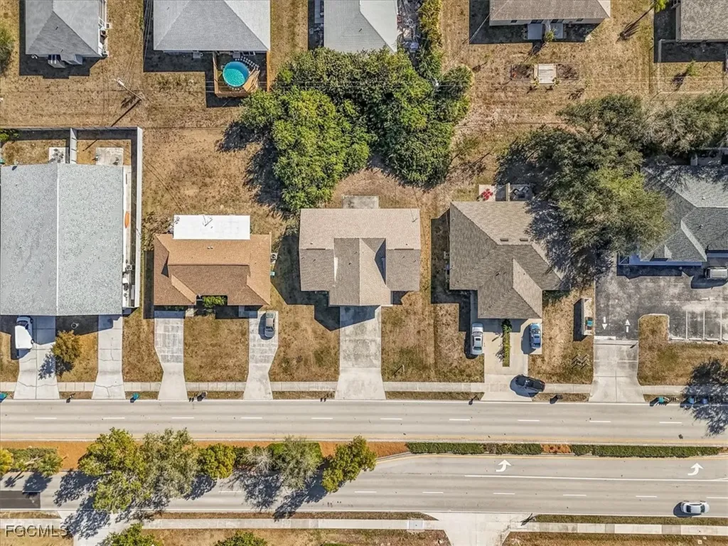 3311/3313 Skyline Boulevard Cape Coral FL 33914