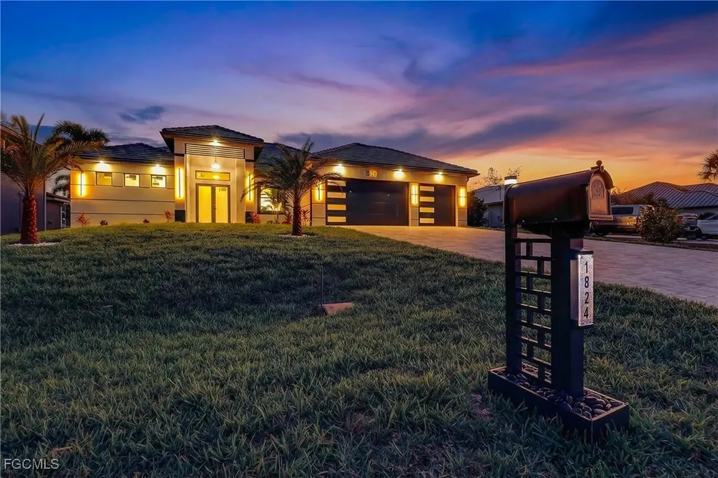 1824 SW 49th Terrace Cape Coral FL 33914