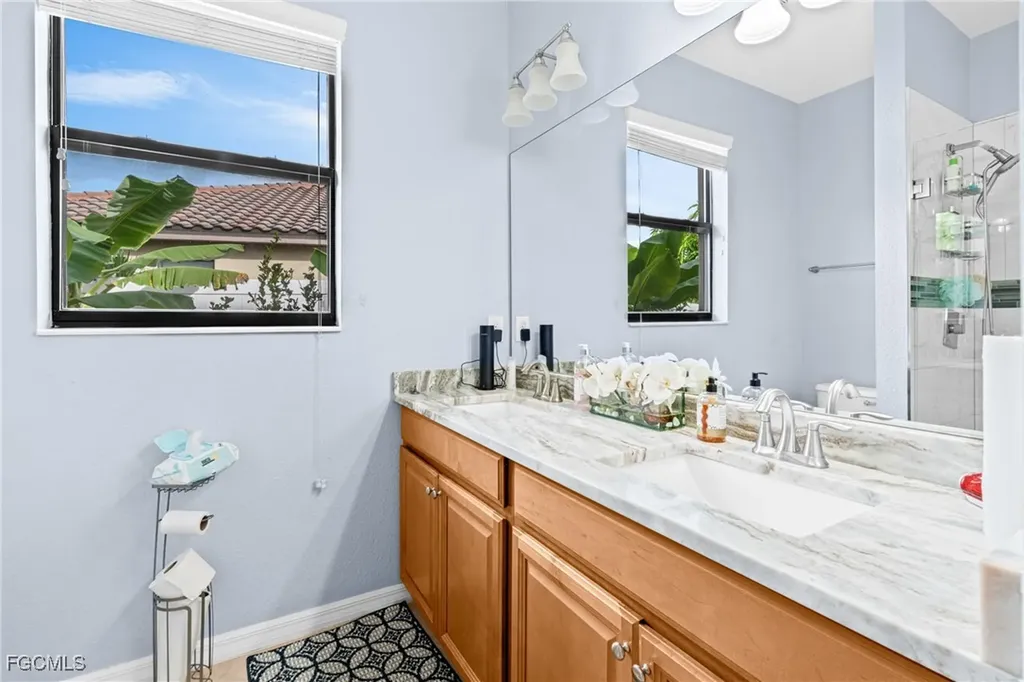 2792 Via Piazza Loop Fort Myers FL 33905