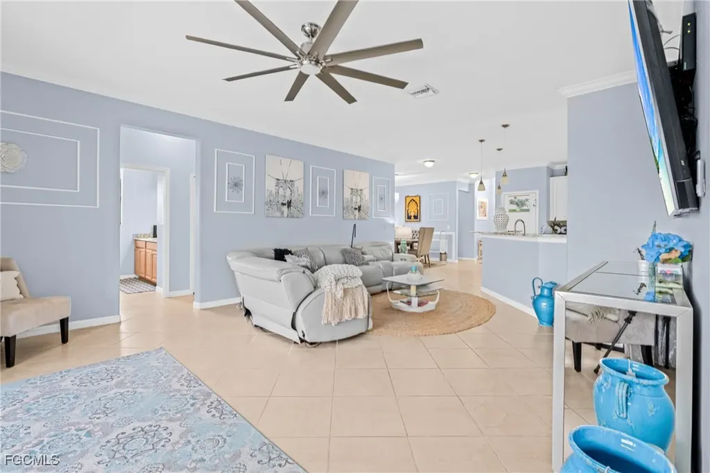 2792 Via Piazza Loop Fort Myers FL 33905