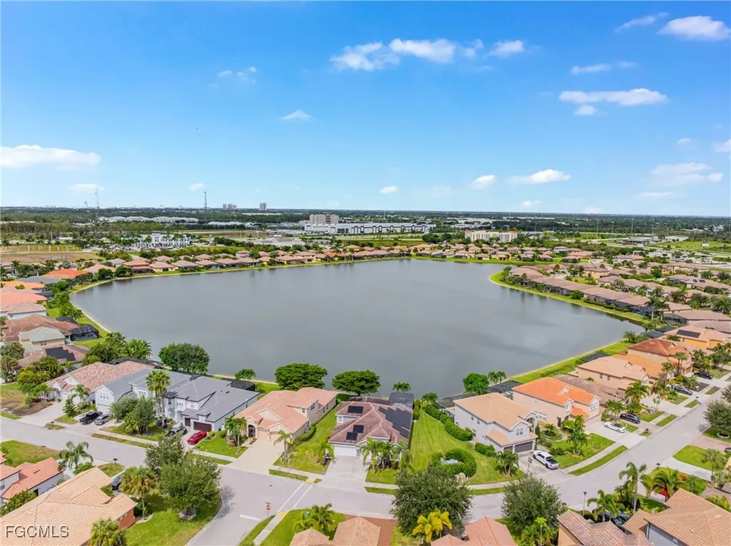 2792 Via Piazza Loop Fort Myers FL 33905