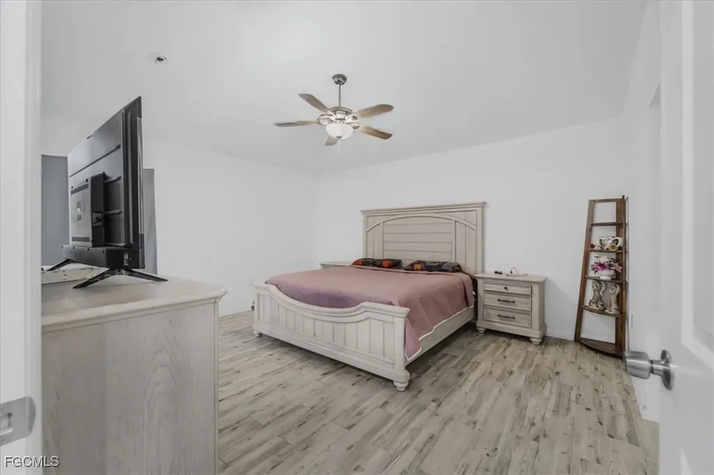 2001 E 14th Street Lehigh Acres FL 33972
