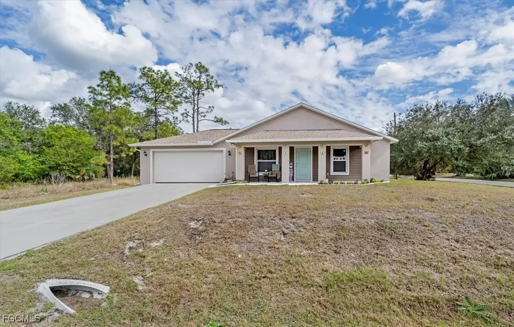 2001 E 14th Street Lehigh Acres FL 33972