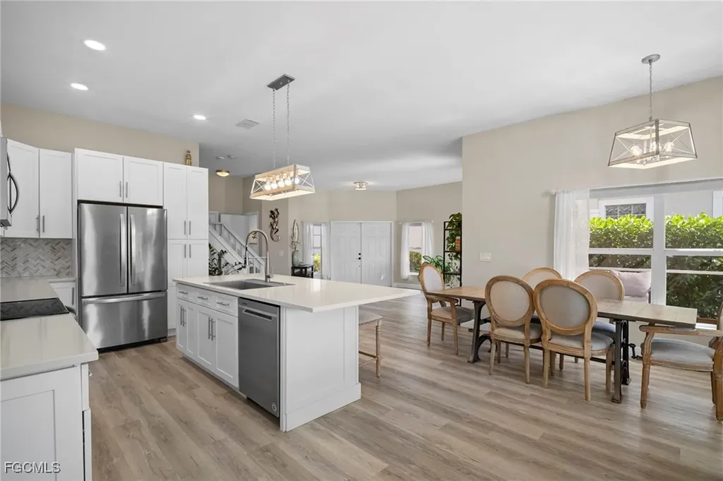 9049 Spring Mountain Way Fort Myers FL 33908