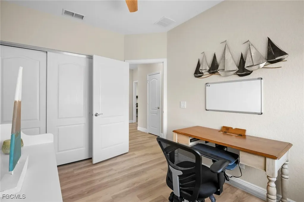 9049 Spring Mountain Way Fort Myers FL 33908