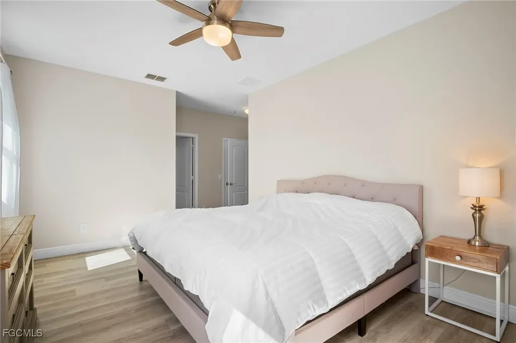 9049 Spring Mountain Way Fort Myers FL 33908