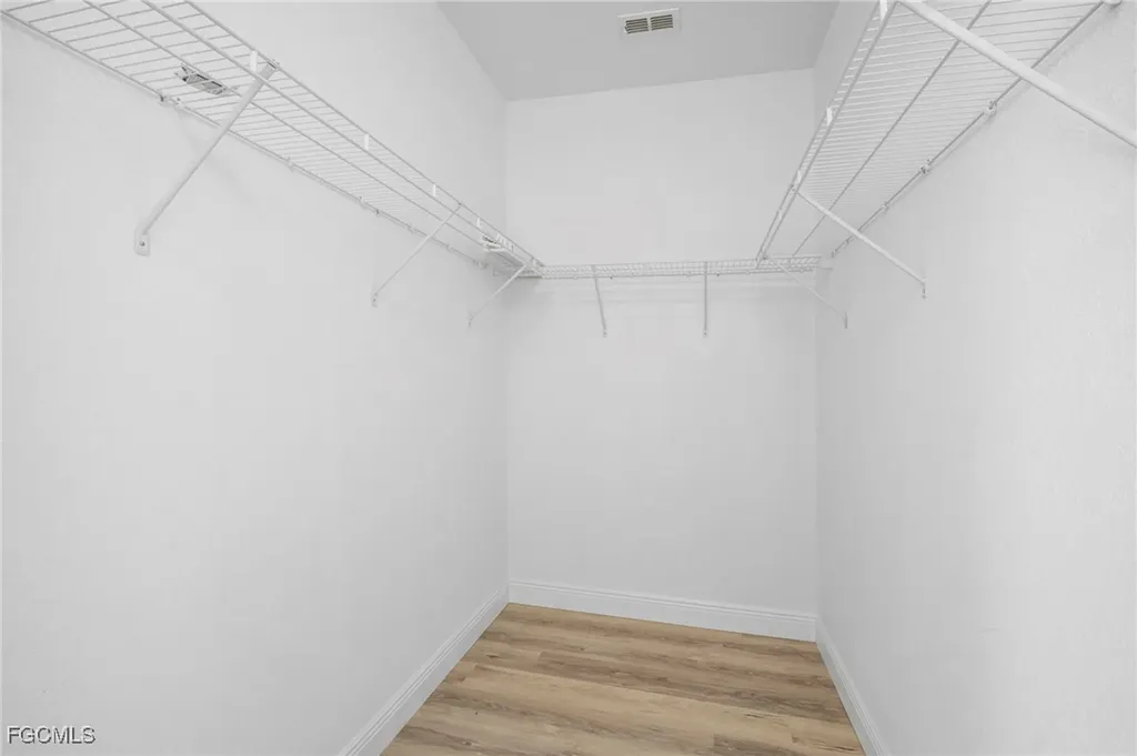 9049 Spring Mountain Way Fort Myers FL 33908