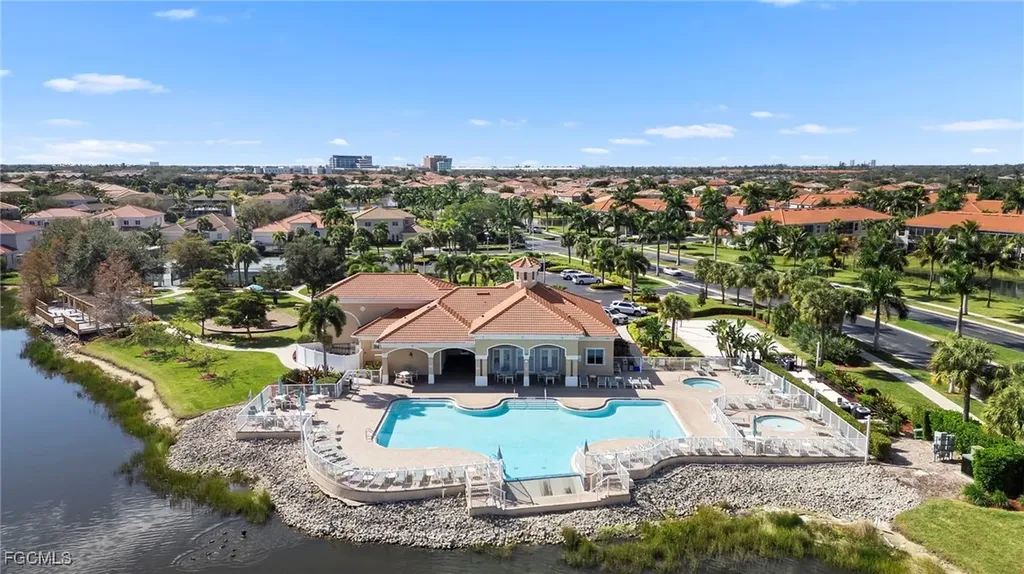 9049 Spring Mountain Way Fort Myers FL 33908