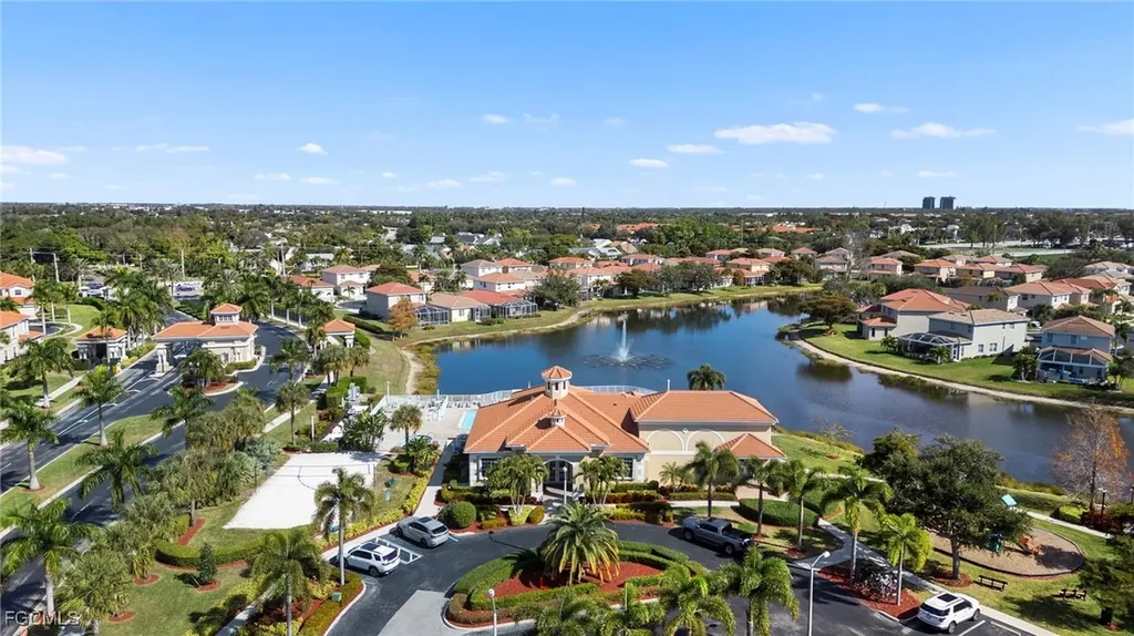 9049 Spring Mountain Way Fort Myers FL 33908