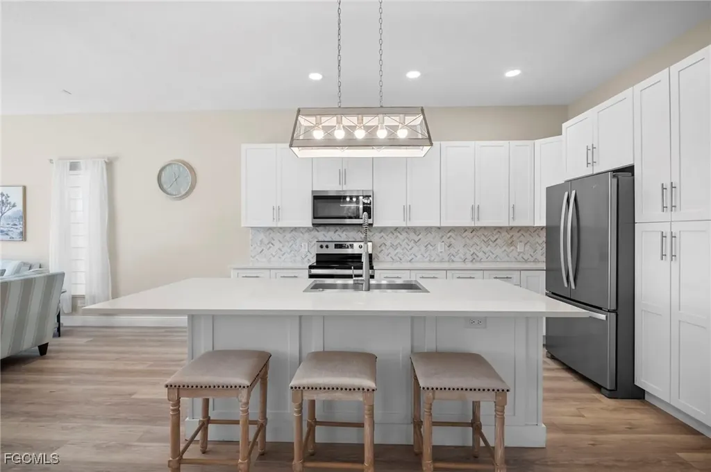 9049 Spring Mountain Way Fort Myers FL 33908