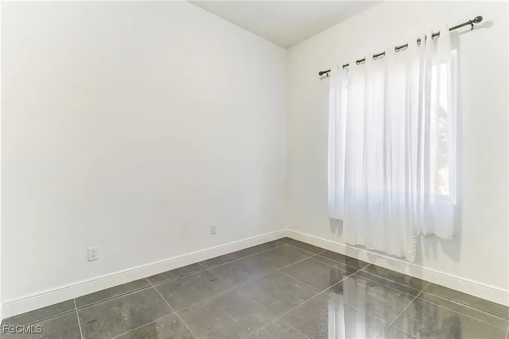 3419 5th Street SW Lehigh Acres FL 33976