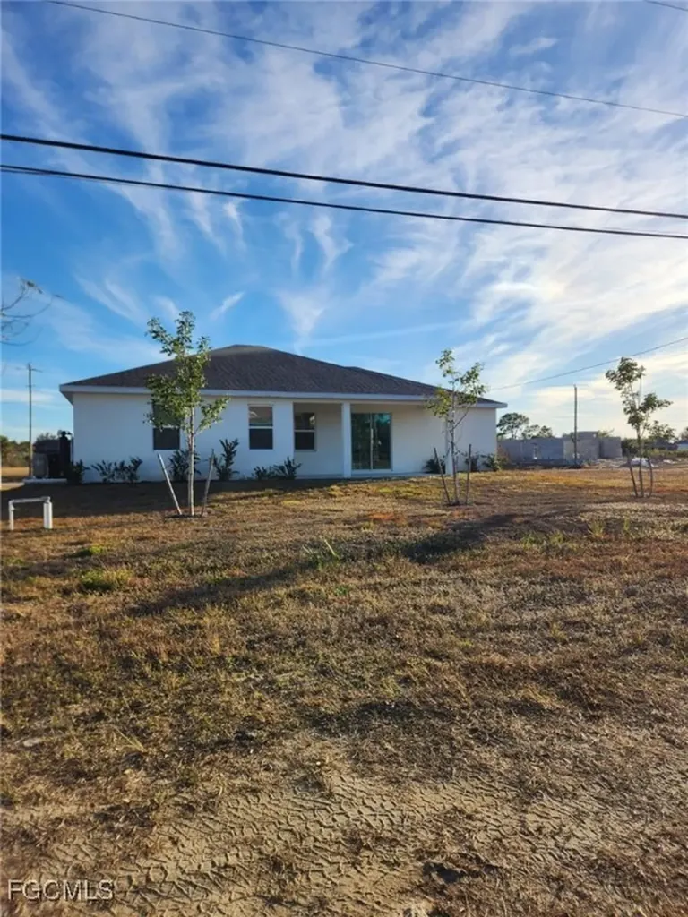 1819 NE 23rd Terrace Cape Coral FL 33909