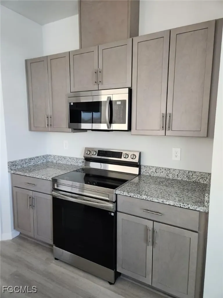 4101 NE 23rd Avenue Cape Coral FL 33909