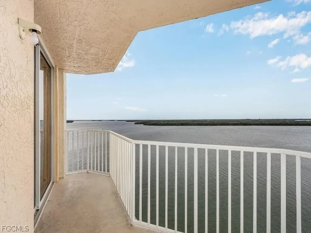 8771 Estero Boulevard Bonita Springs FL 33931