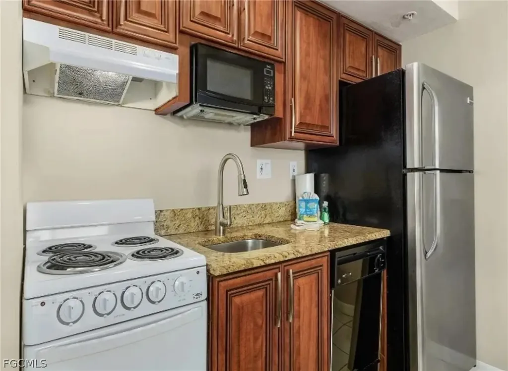 8771 Estero Boulevard Bonita Springs FL 33931