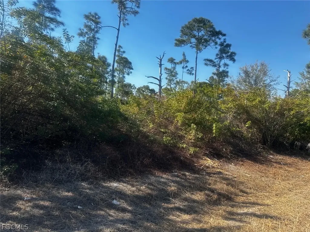 511 Penton Avenue S Lehigh Acres FL 33974