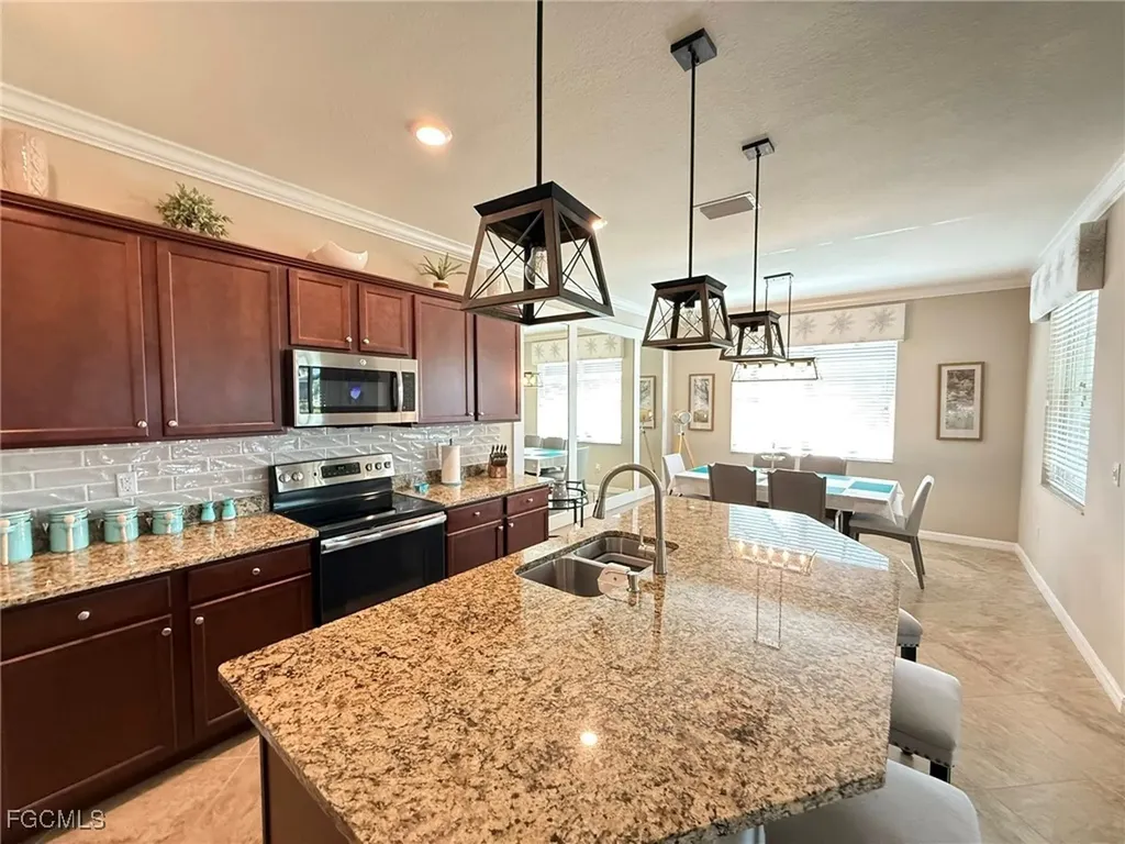 10386 Prato Drive Fort Myers FL 33913