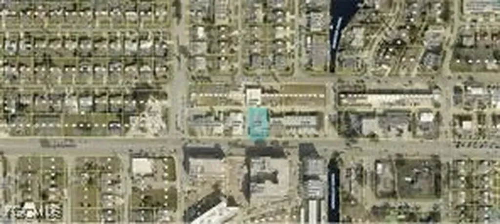 429 Cape Coral Parkway E Cape Coral FL 33904